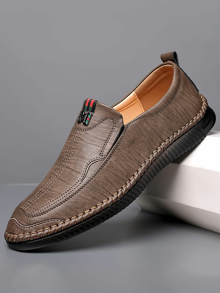 Men Comfy Round Toe Soft Slip On Hand Stithcing Driving Shoes