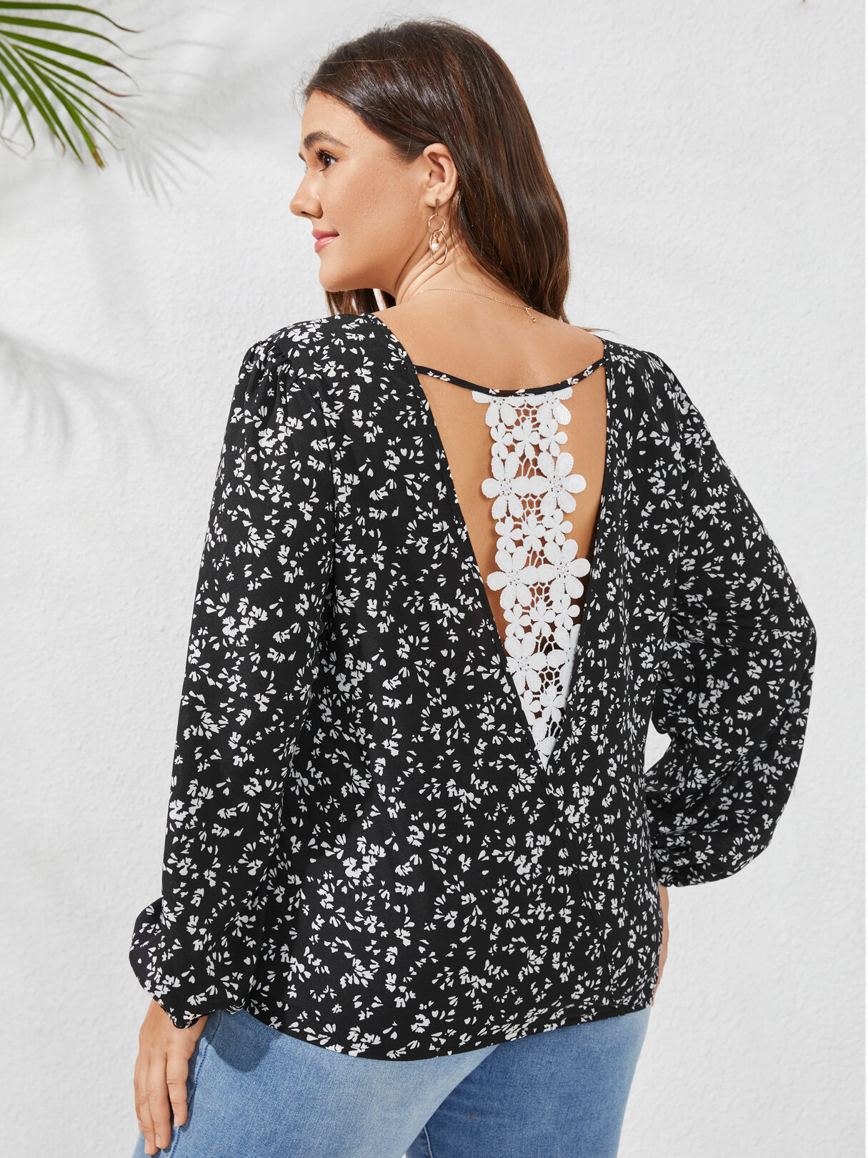 Plus Size Lace Splice Back Spotted Print Long Sleeve Blouse