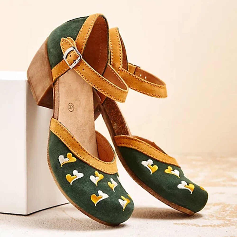 Plus Size Women Comfy Closed Toe Embroidered Buckle Strap Pumps