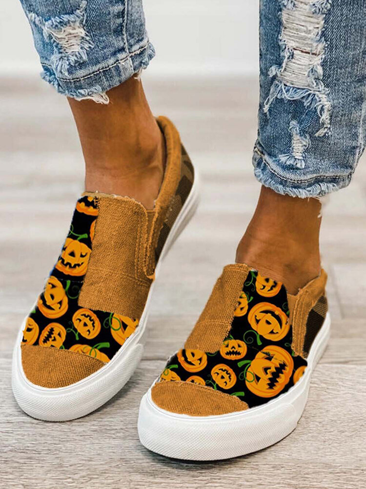

Large Size Halloween Funny Pumpkin Pattern Comfy Slip-On Skate Shoes For Women, Yellow;orange