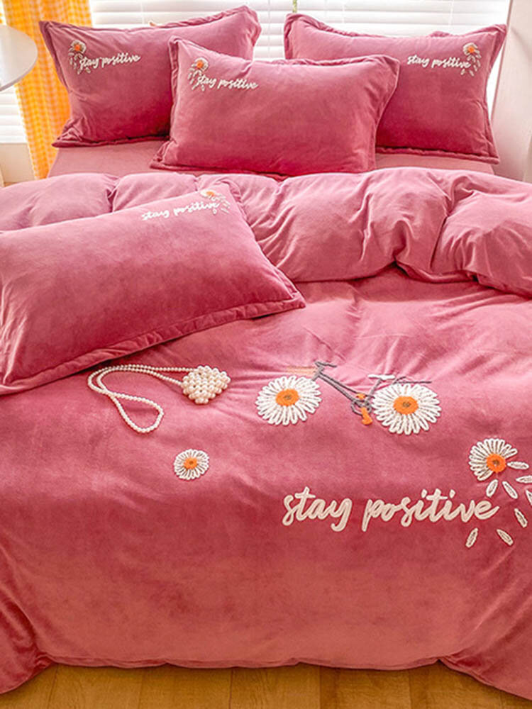 4PCS Warm And Plus Thick Velvet 3D Embroidery Floral Daisy Sunflowers Winter Comfy Bedding Sets Quilt Cover Bedspread Sheet Pillowcase