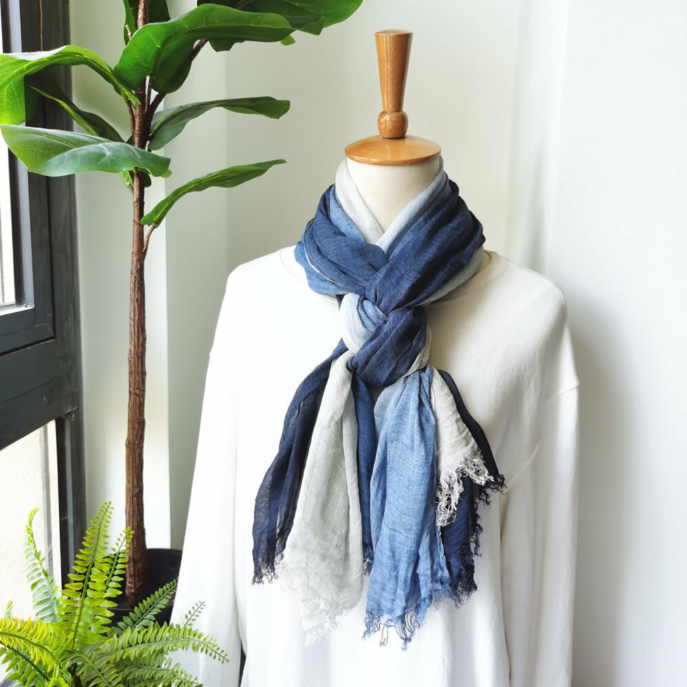 

Scarf Autumn And Winter Literary Cotton And Linen Scarf Female Gradient Color Natural Wrinkle Scarf