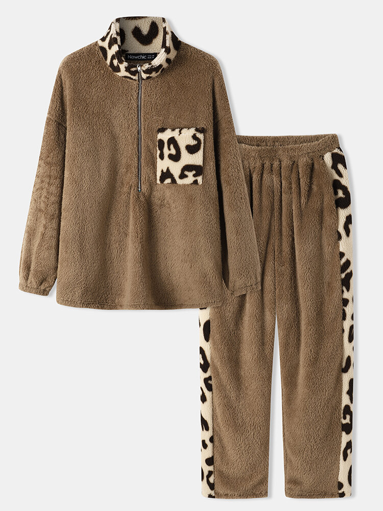 

Plus Size Women Leopard Pattern Patchwork Zip Plush Warm Pajamas Sets, Khaki