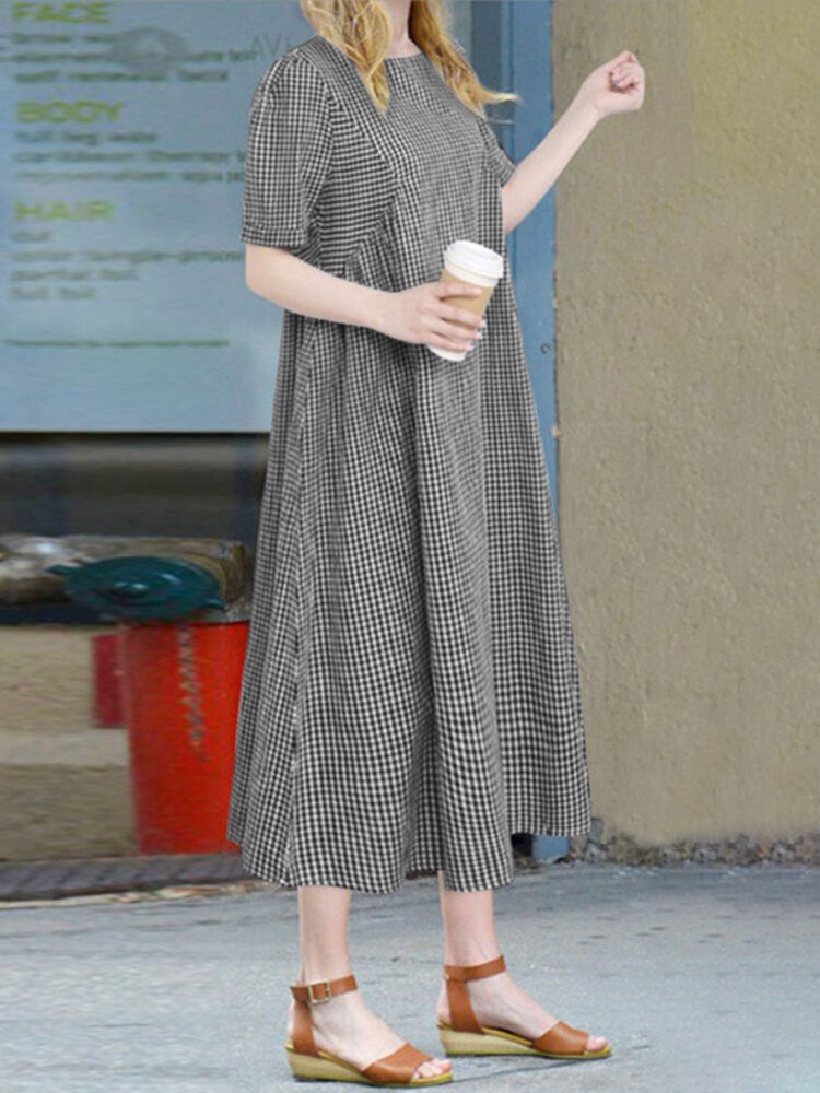 فستان نسائي من القماش القطني منقوش بياقة دائرية وأكمام قصيرة غير رسمي