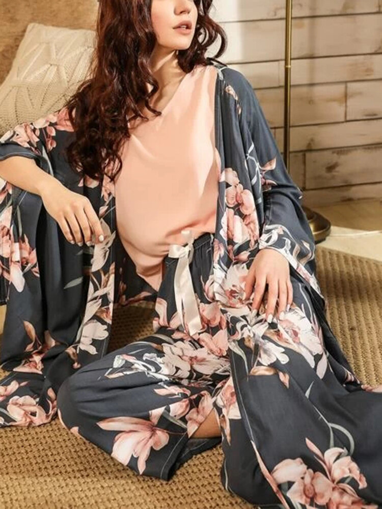 Women Cotton Silk Homewear Floral Print Contrast Color 4 Pieces Pajamas Sets