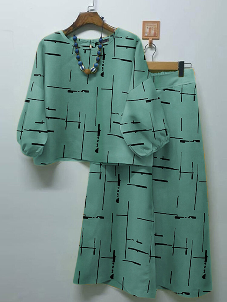 Lässige Kombinationen aus ausgestellter Hose mit Rundhalsausschnitt und zufälligem Liniendruck für Damen
