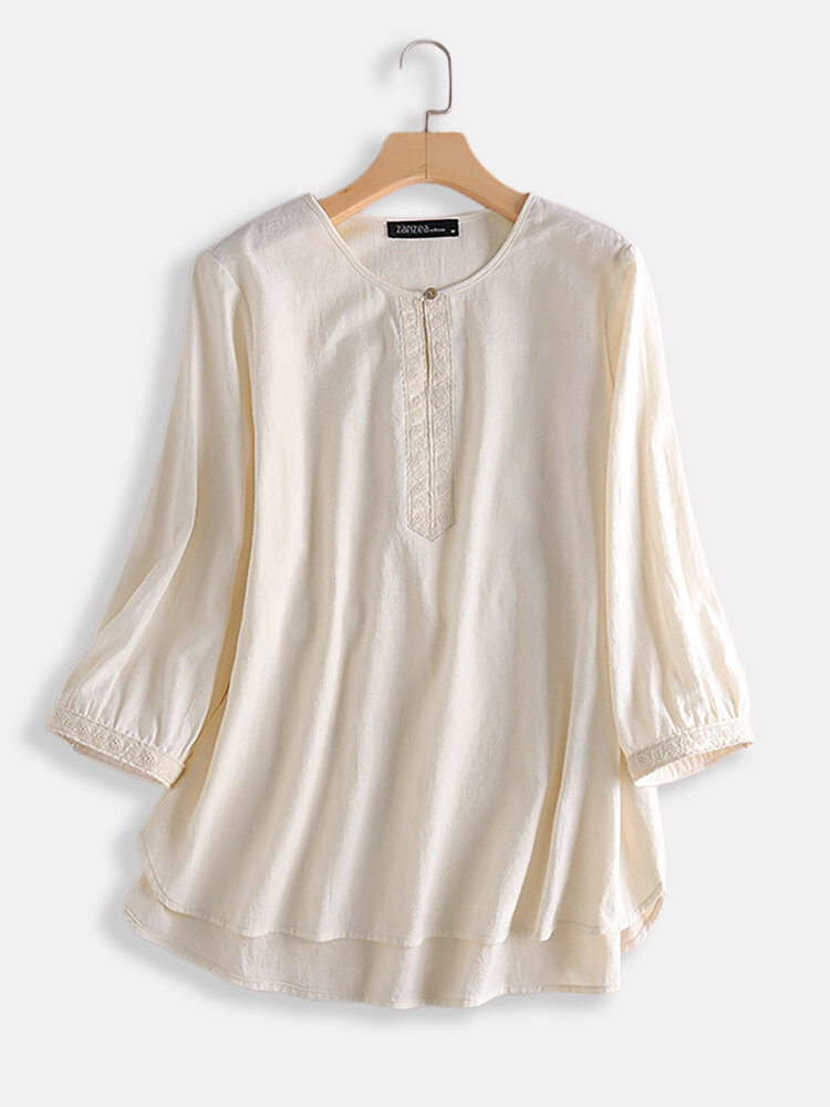 Embroidery 3/4 Sleeve Solid Color Plus Size Blouse