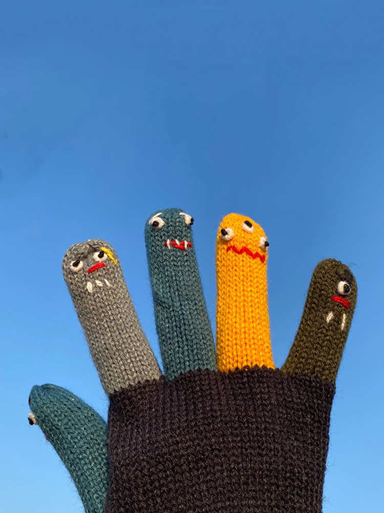 Unisex Handmade Knitted Jacquard Contrast Color Cartoon Grimace Decorative Five-finger Full Finger Gloves