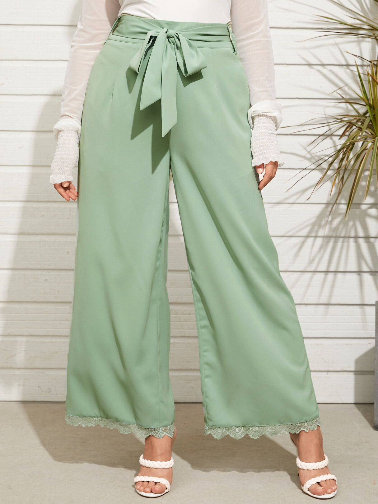 

Plus Size Belt Design Lace Cuff Wide Leg Pants, Black;green