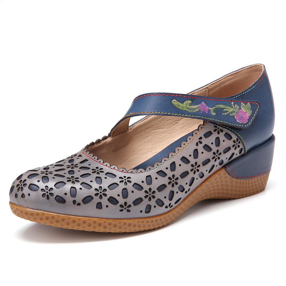 Retro Painted Embossed Floral Rubber Outsole Round Toe Leather Pumps