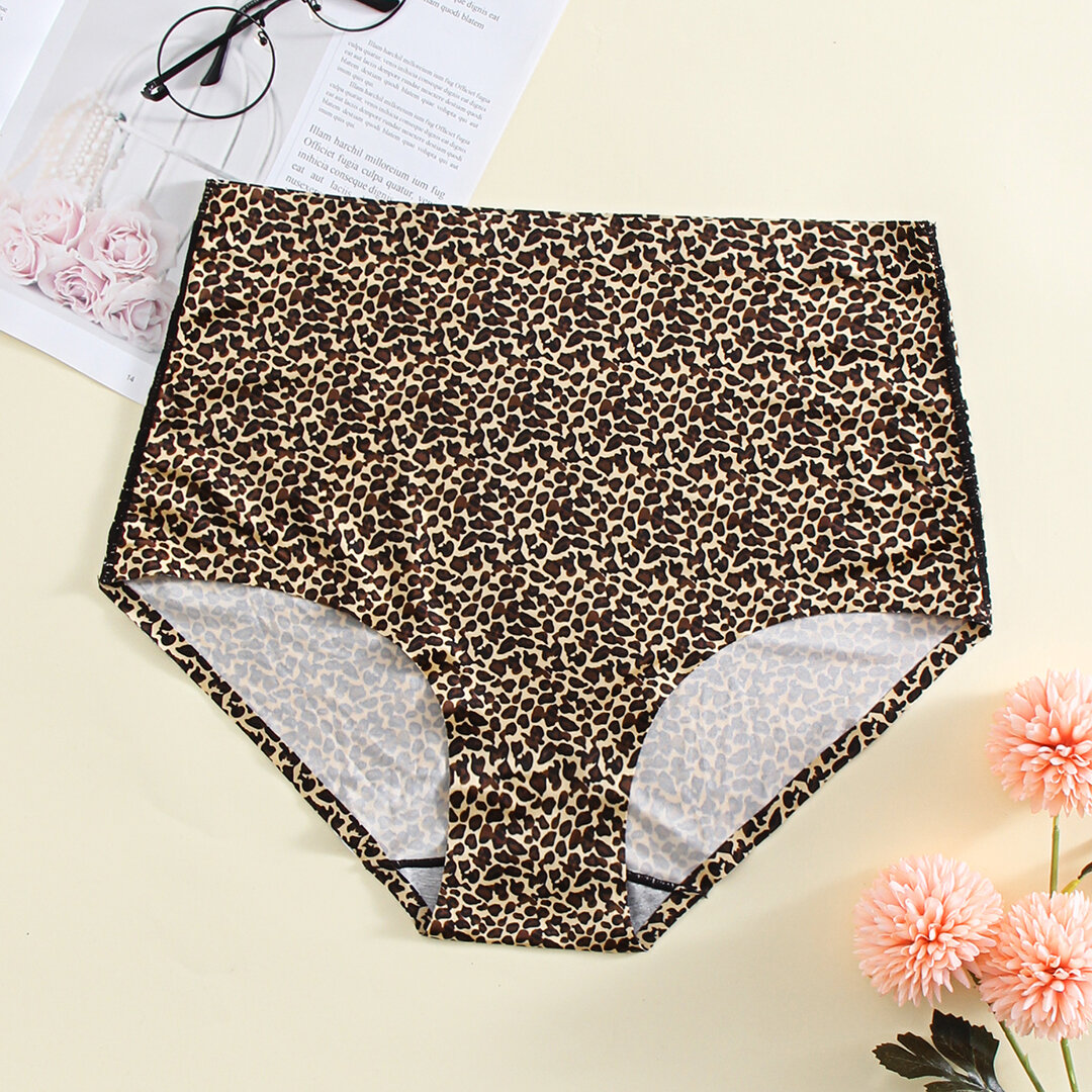 Women Leopard Print Full Hip Seamless Mid Waisted Panty