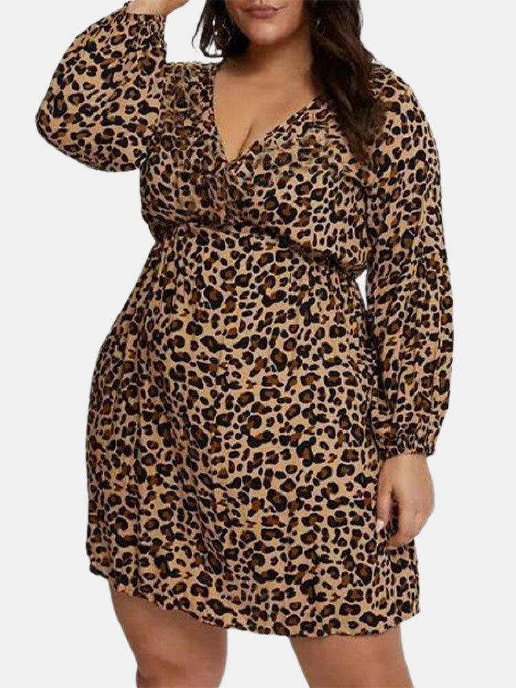 Plus Size Sexy Leopard V-neck Loose Casual Print Dress