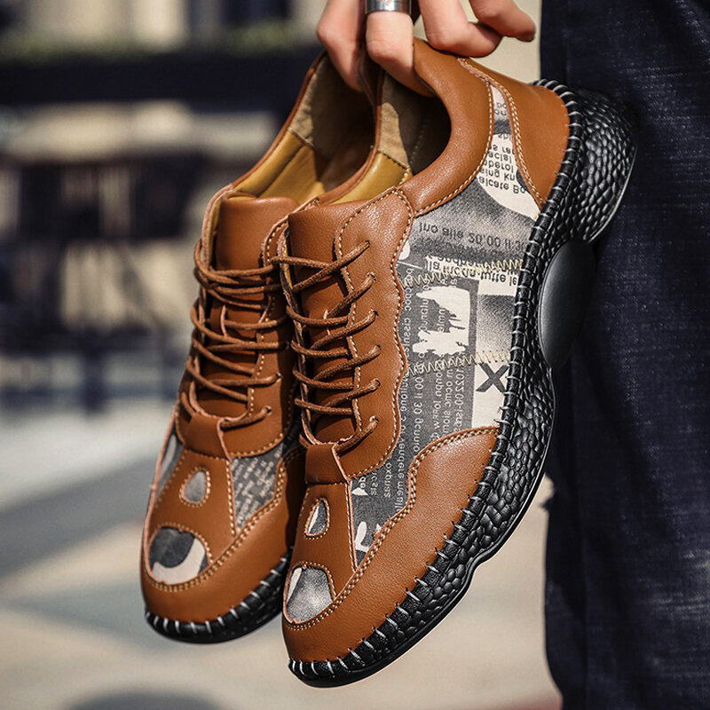 Men Hand Stitching Special Pattern Leather Splicing Lace Up Casual Shoes