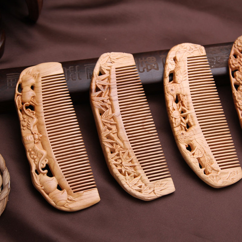 Carved Wooden Comb Natural Peach Wood Anti-static Massage Comb Retro Chinese Style Combs