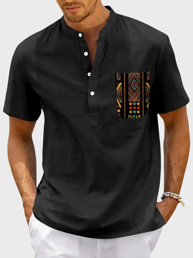 Camisas masculinas étnicas com estampa geométrica gola manga curta Henley