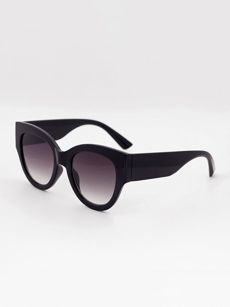 Women Full Frame Casual Fashion Classical Shape UV Protection Sunglasses