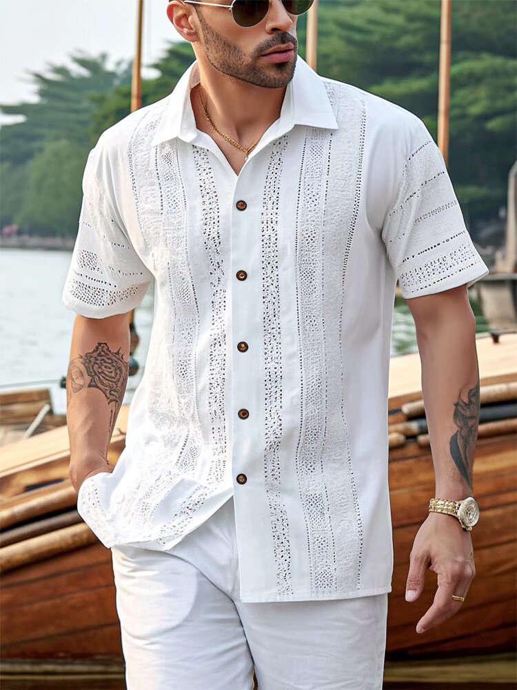 Camisas masculinas com estampa simples de botão casual de manga curta
