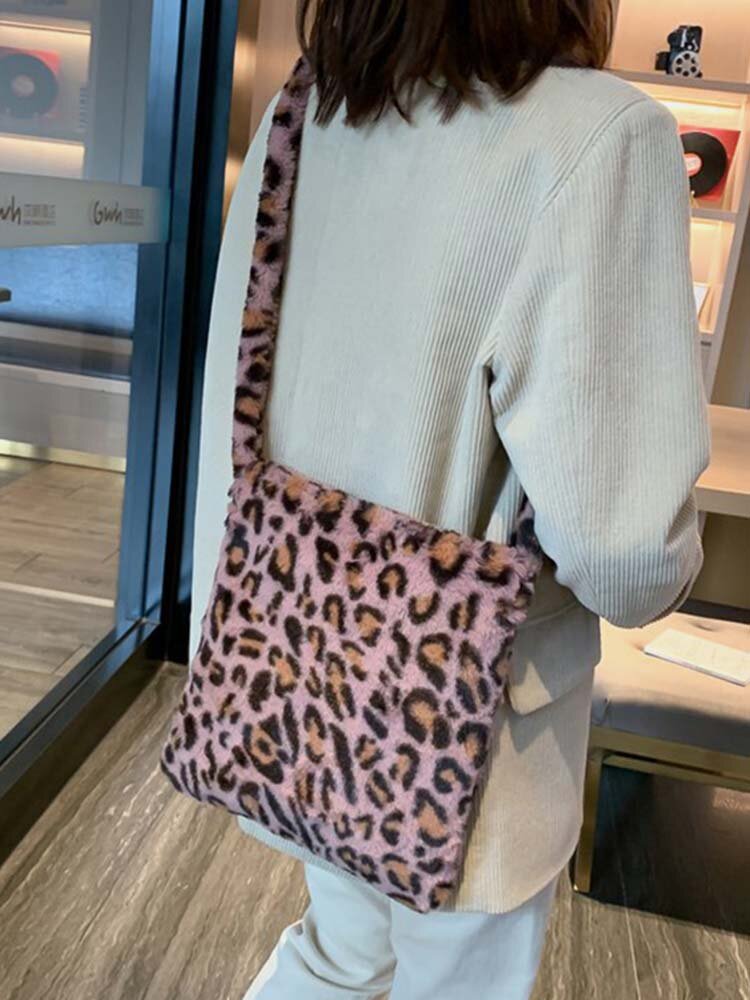 Women Plush Fluffy Leopard Pattern Printing Shoulder Bag Handbag