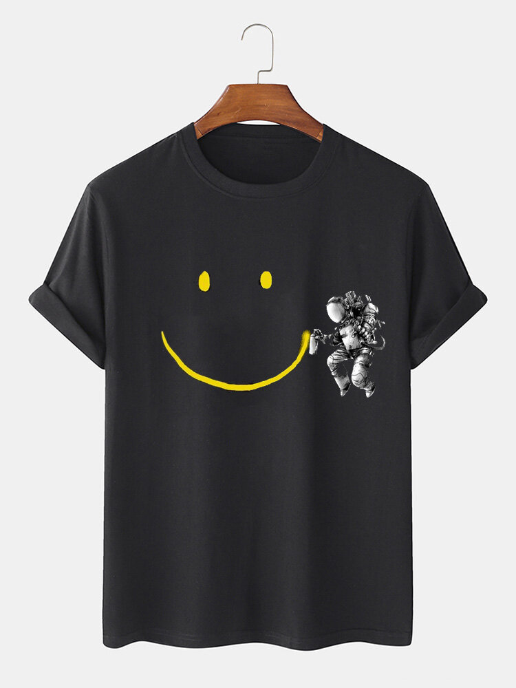Camisetas masculinas Smile Astronaut Print com gola redonda e manga curta