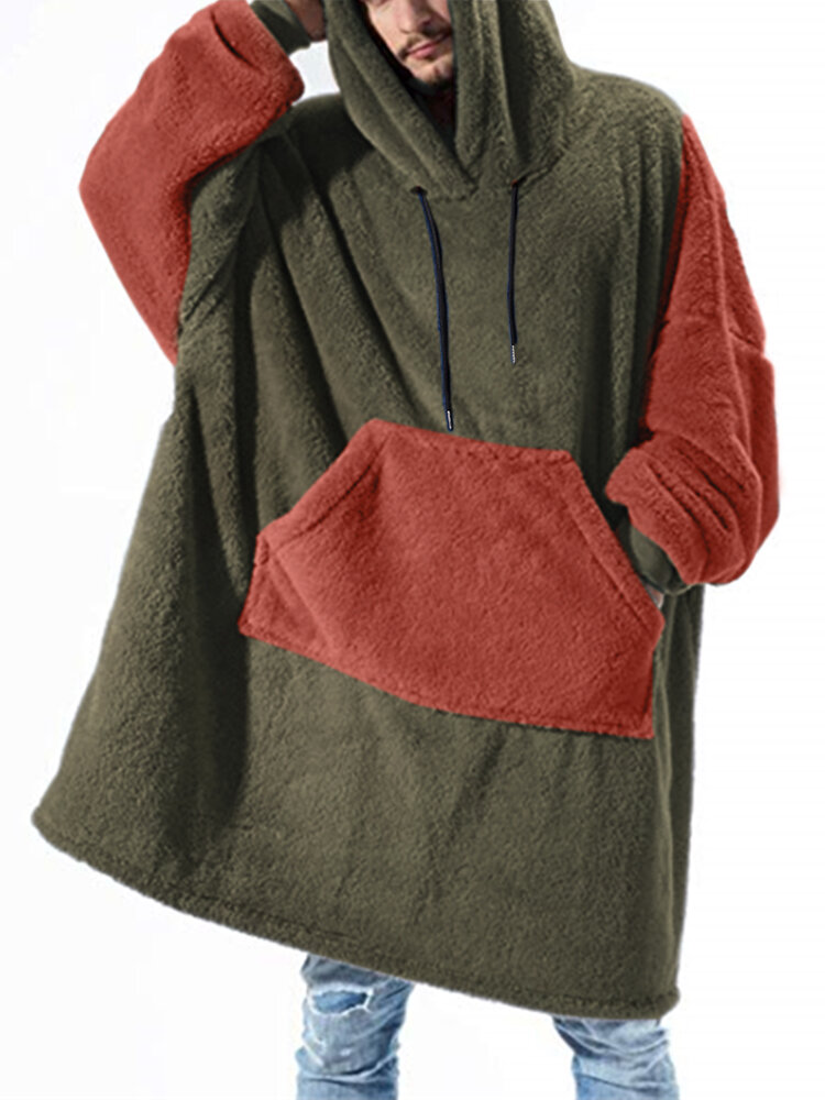 

Men Flannel Oversized Contrast Color Blanket Hoodies Patched Sleeves & Kangaroo Pocket Wearable Blankets Robes, Black;green;blue