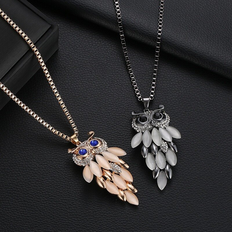 

Fashion Long Style Owl Necklace Crystal Shine Necklace For Women, Black;gold