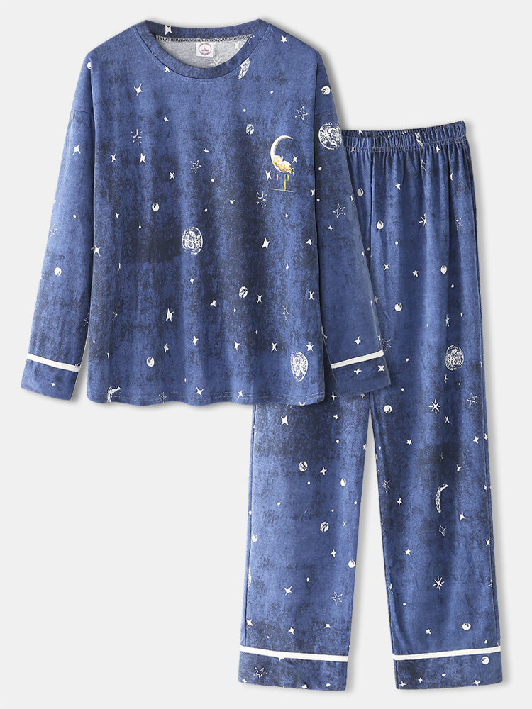 

Plus Size Women Cotton Allover Galaxy Print Crew Neck Contrast Binding Pajamas Set, Blue