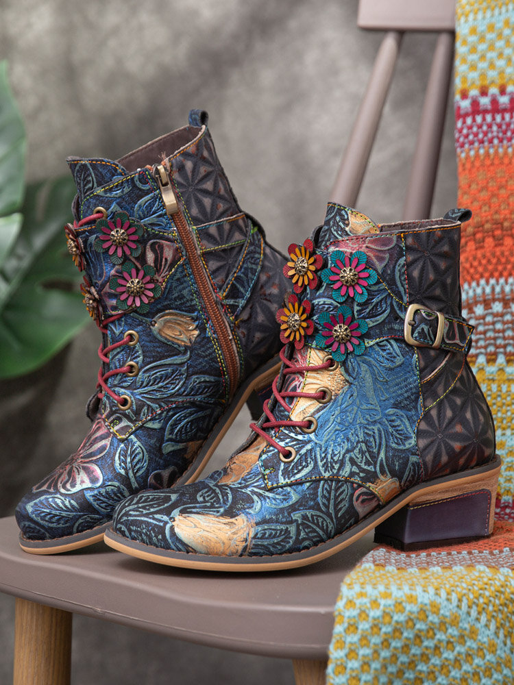 Socofy Retro Ethnic Floral Decor Embossed Leather Side Zipper Chunky Heel Short Boots