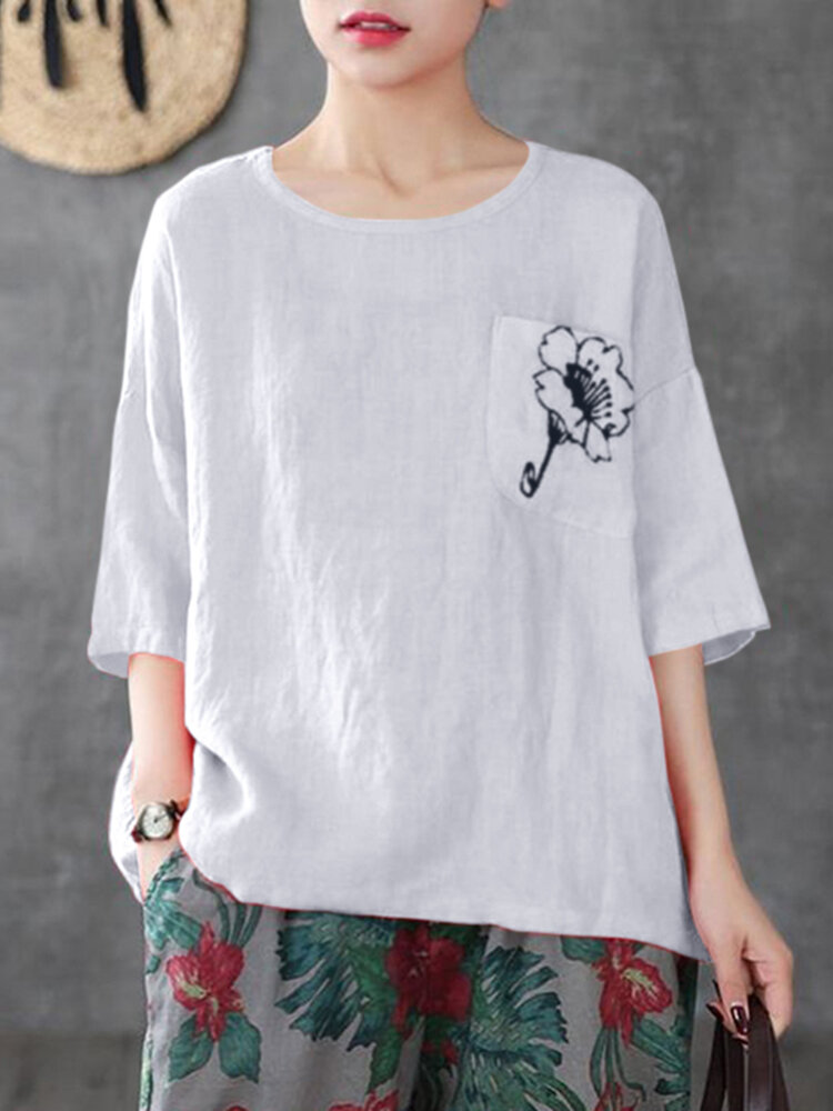 Flower Embroidery Pocket Half Sleeve Crew Neck Loose T-shirt