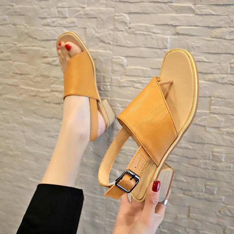 Women Casual Clip Toe Solid Color Block Heel Buckle Sandals