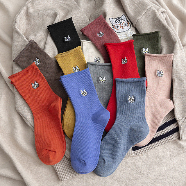 Curling Tube Socks Ladies Cartoon Embroidery Cat Stockings Cotton Solid Color Sports Socks