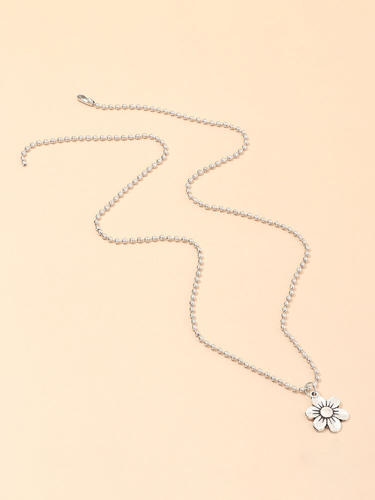 Collier pendentif fleur stéréoscopique en métal punk collier de fleurs en chaîne de perles rondes