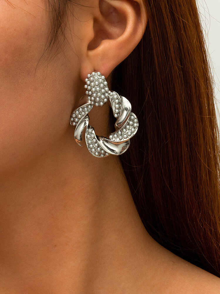 Vintage Elegant Inlaid Artificial Pearl Rhinestones Twist Geometric-shaped Alloy Studs Earrings