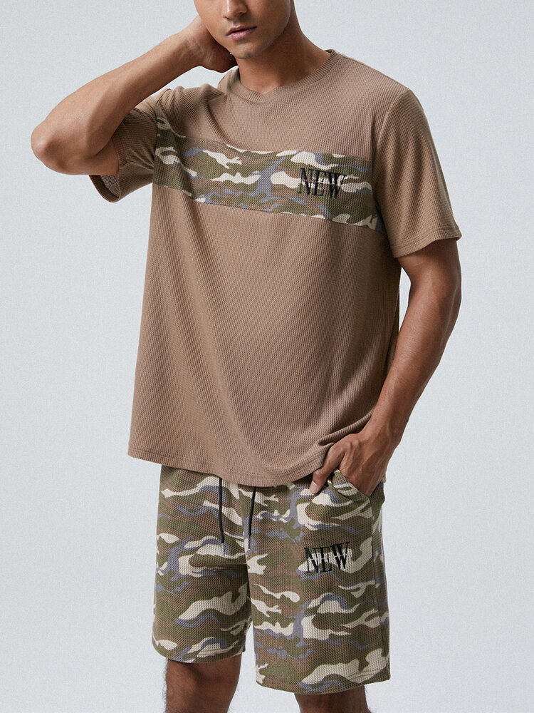 Mens Letter Embroidery Camo Panel Waffle Knit Two Pieces Outfits