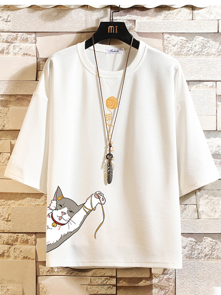 Japanisches Herren-T-Shirt mit Katze-Aufdruck, Rundhalsausschnitt und tiefer Schulterpartie