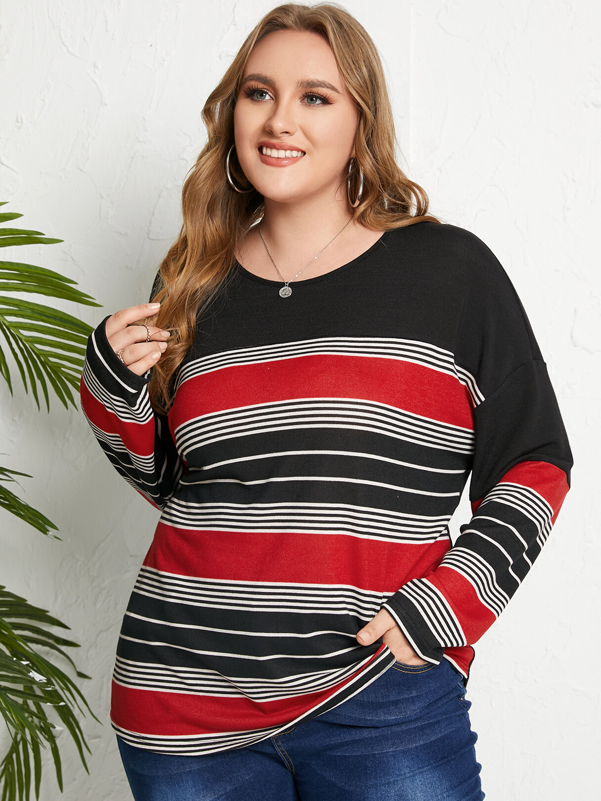 Plus Size Crew Neck Striped Long Sleeves Tee