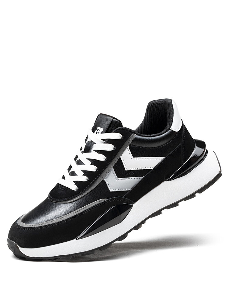 

Men Chevron Striped Microfiber Leather Breathable Slip Resistant Soft Running Sneakers, Black gold;black white