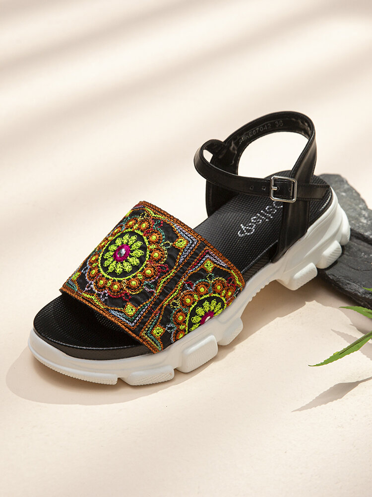 Lostisy Women Ethnic Pattern Embroidered Buckle Platform Sport Sandals