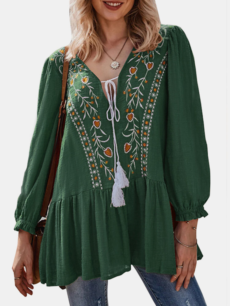 Vintage Ethnic Embroidery V-neck Lace Up Cotton Pleated Blouse