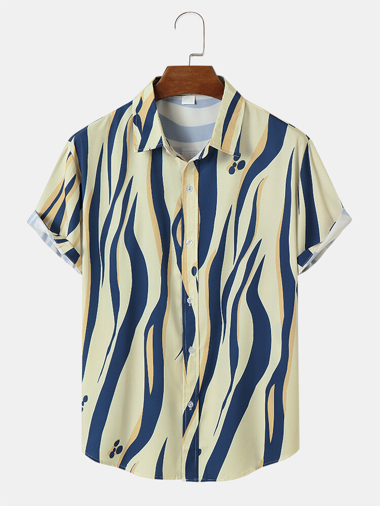 Mens Wave Striped Print Button Front Short Sleeve Shirts