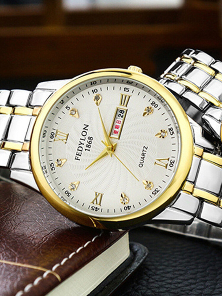 男性の女性のためのファッション合金カップルクォーツ時計ステンレススチールウエストウォッチ防水時計