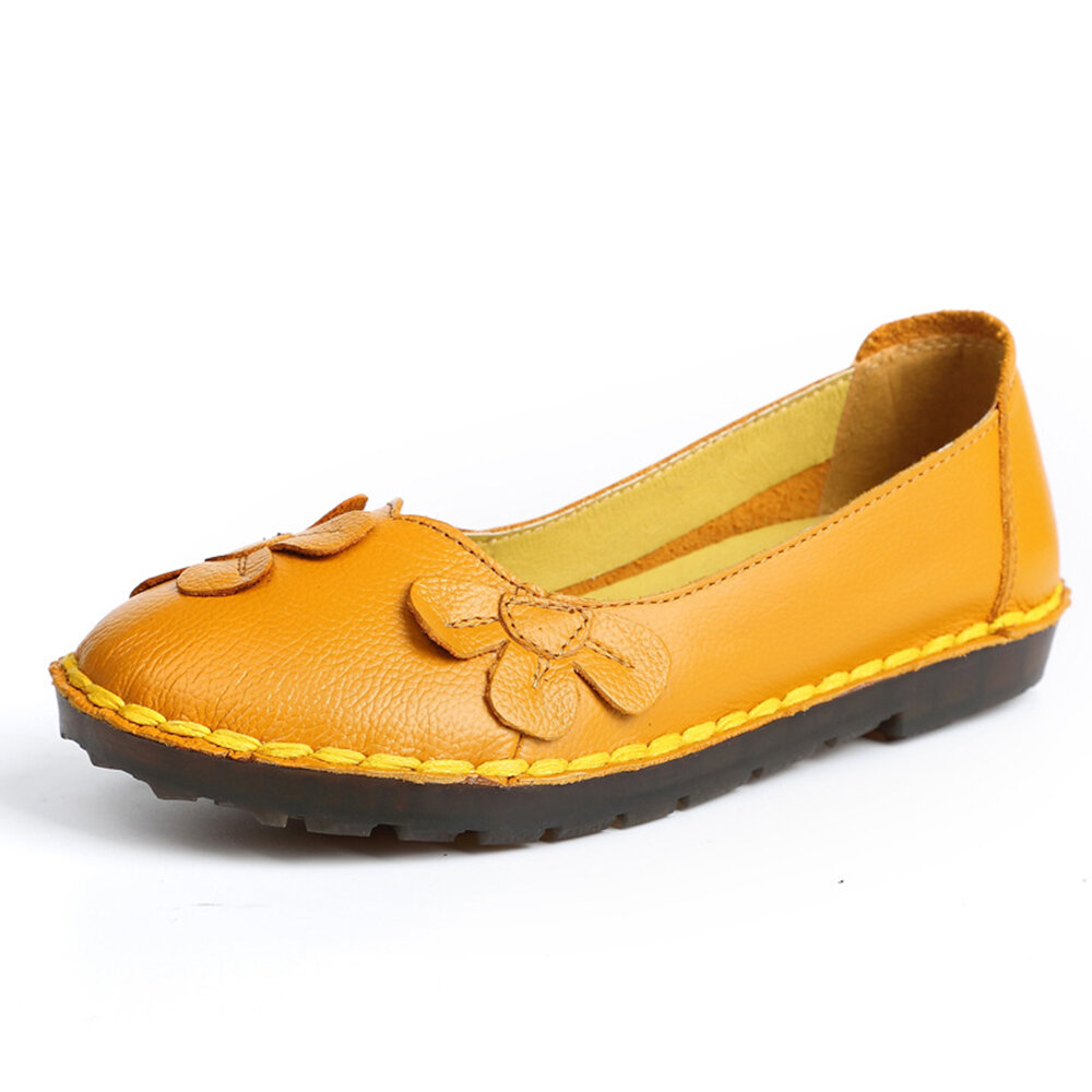 Flower Round Toe Patent Leather Flat Loafers