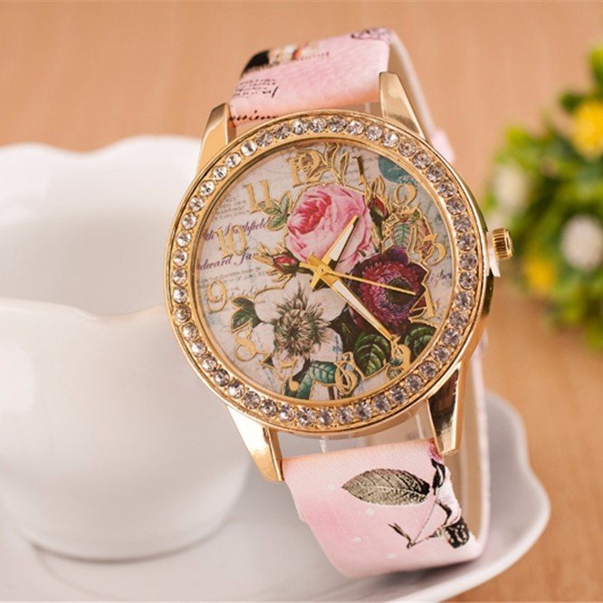 

Full Rhinestone Flower Leather Watch Lady Casual Floral Quartz Wristwatch Gift for Her, Rose red;pink;white