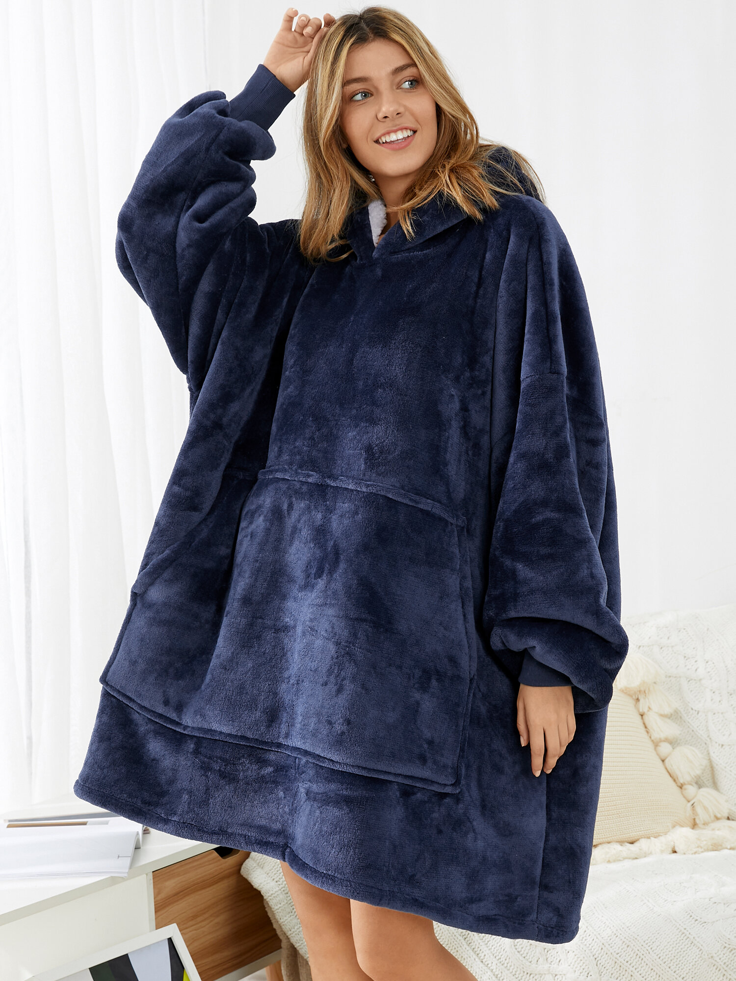 Women Flannel Thick Fleece Lined Comfy Oversized Blanket Hoodie Solid Sweatshirt With Kangaroo Pocket