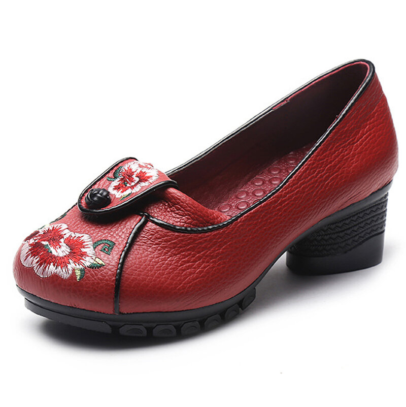 Large Size Leather Embroidered Folkways Breathable Slip Resistant Pumps