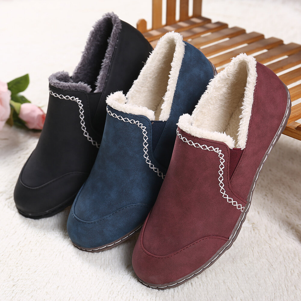 LOSTISY Fur Lining Non Slip Warm Loafers Casual Flat Boots For Women