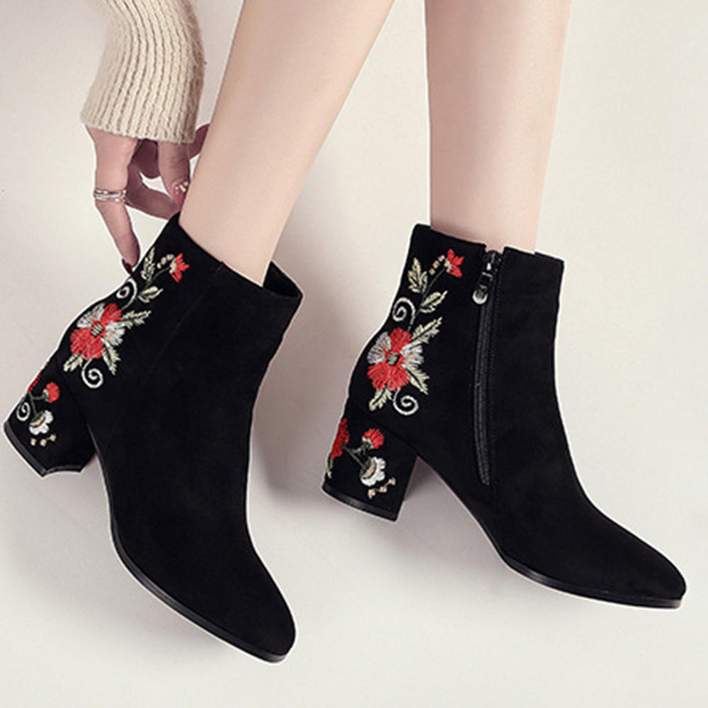 Women Winter Flowers Embroideried Warm Linned Chunky Heel Zipper Boots
