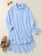 Blusa alta-baixa com estampa de listras e botão manga longa lapela solta - azul