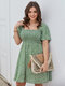 فستان بأكمام قصيرة ورقبة مربعة من Calico مقاس كبير - أخضر