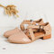 Sapatos tamanho plus size feminino Cinto dedo pontudo cruzado com fivela lisa D'Orsay - Bege