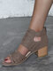 Sandálias femininas elegantes de cor sólida e salto oco com zíper traseiro e saltos de fivela - Castanho